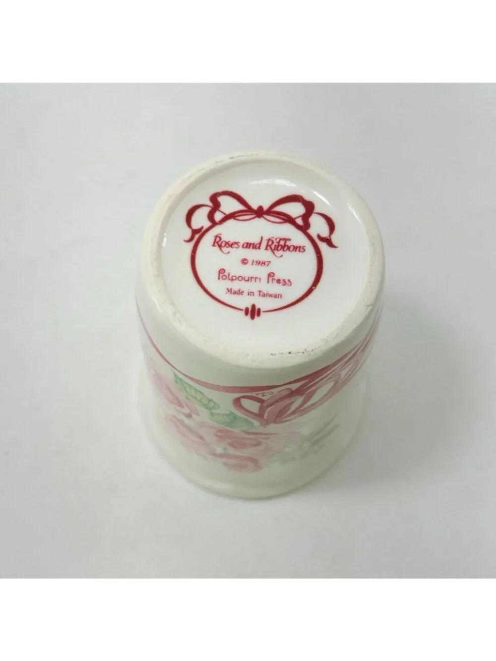 Vintage Potpourri Press Roses Ribbons Vase Flowers Pink Bouquet Toothpick Holder